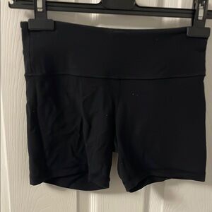 Lululemon Women's Black Shorts